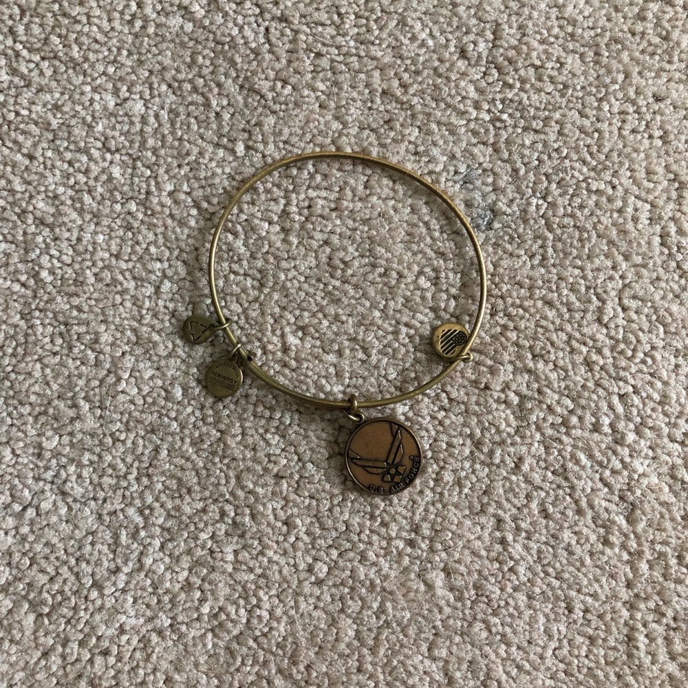 A bracelet